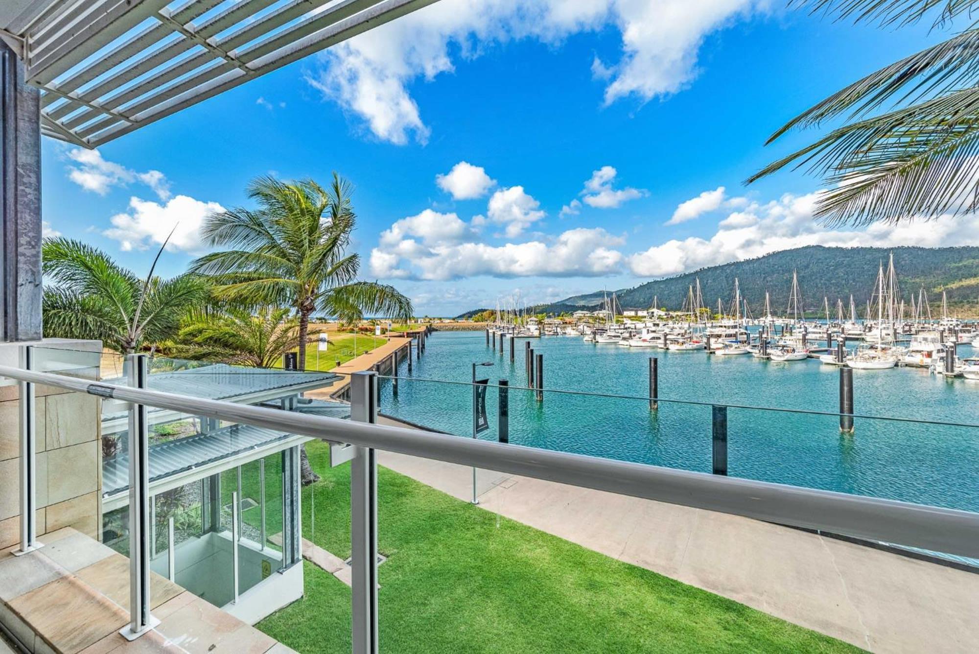 Apartment Marina Views At The Boathouse *