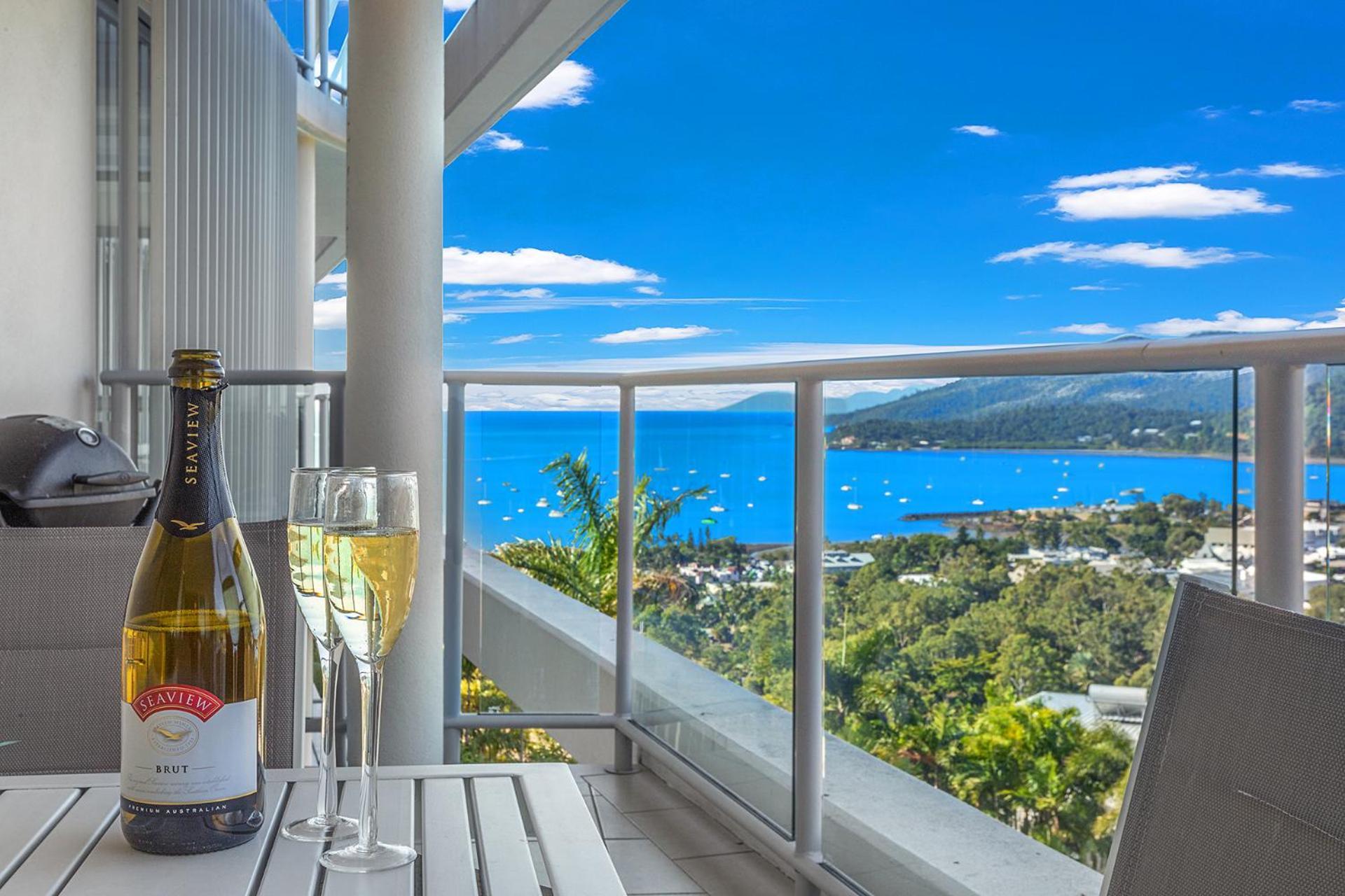Serenity Views Airlie Beach