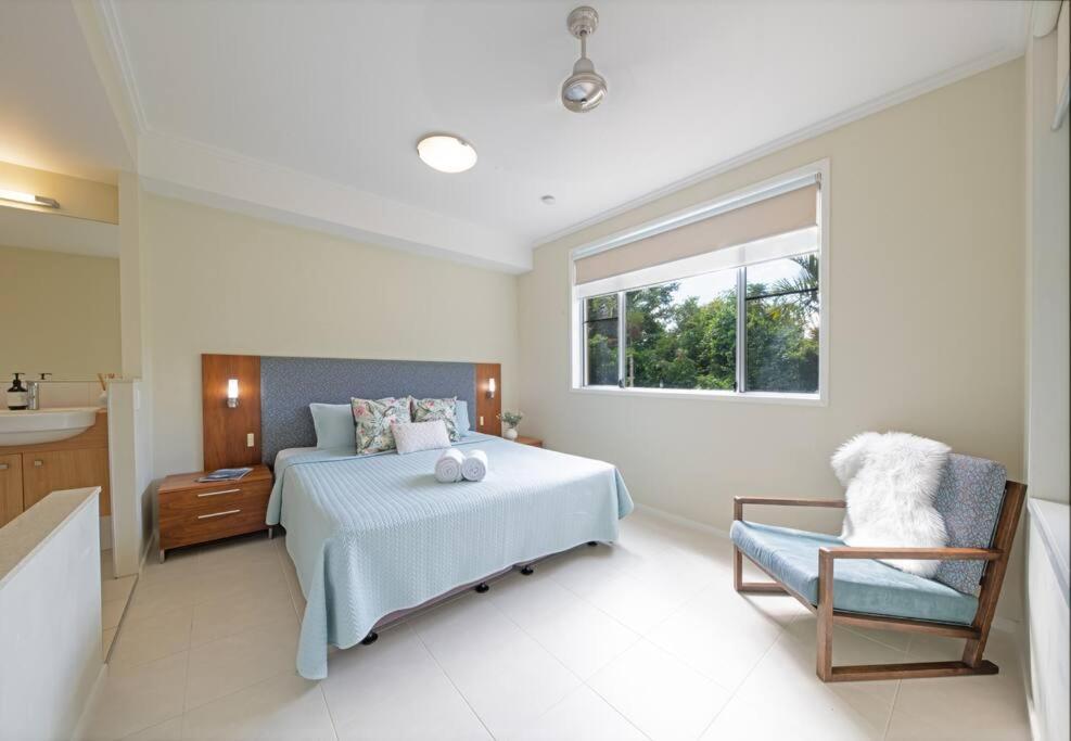 Whitsundays Ocean & Rainforest Views Airlie * Airlie Beach