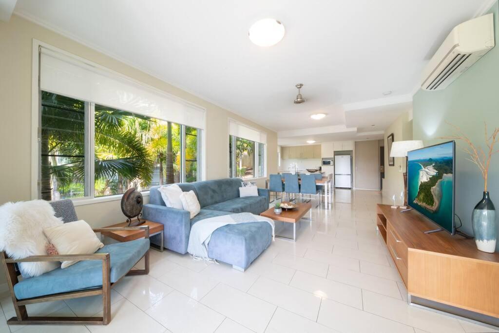Apartment Whitsundays Ocean & Rainforest Views Airlie