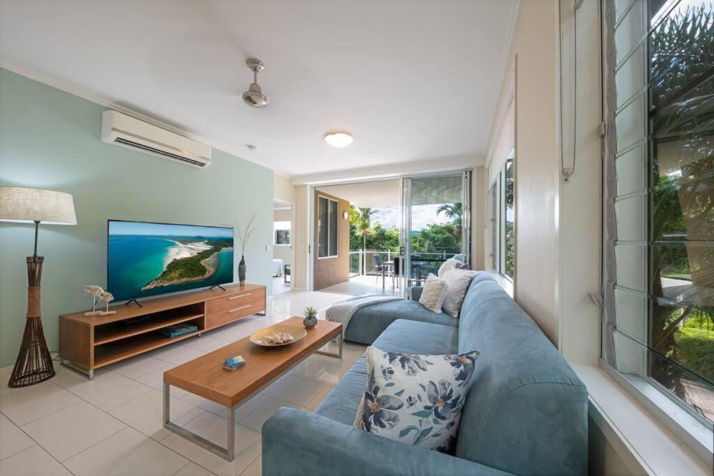 Apartment Whitsundays Ocean & Rainforest Views Airlie Airlie Beach