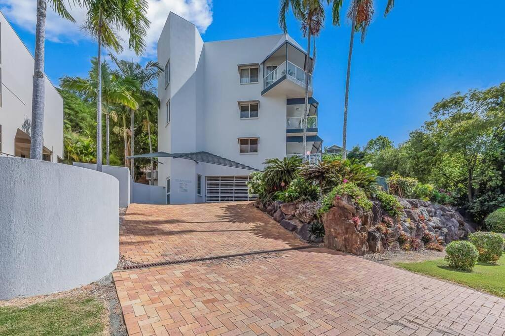 New! 2br Whitsundays Oasis W/ Ocean Views Apartment