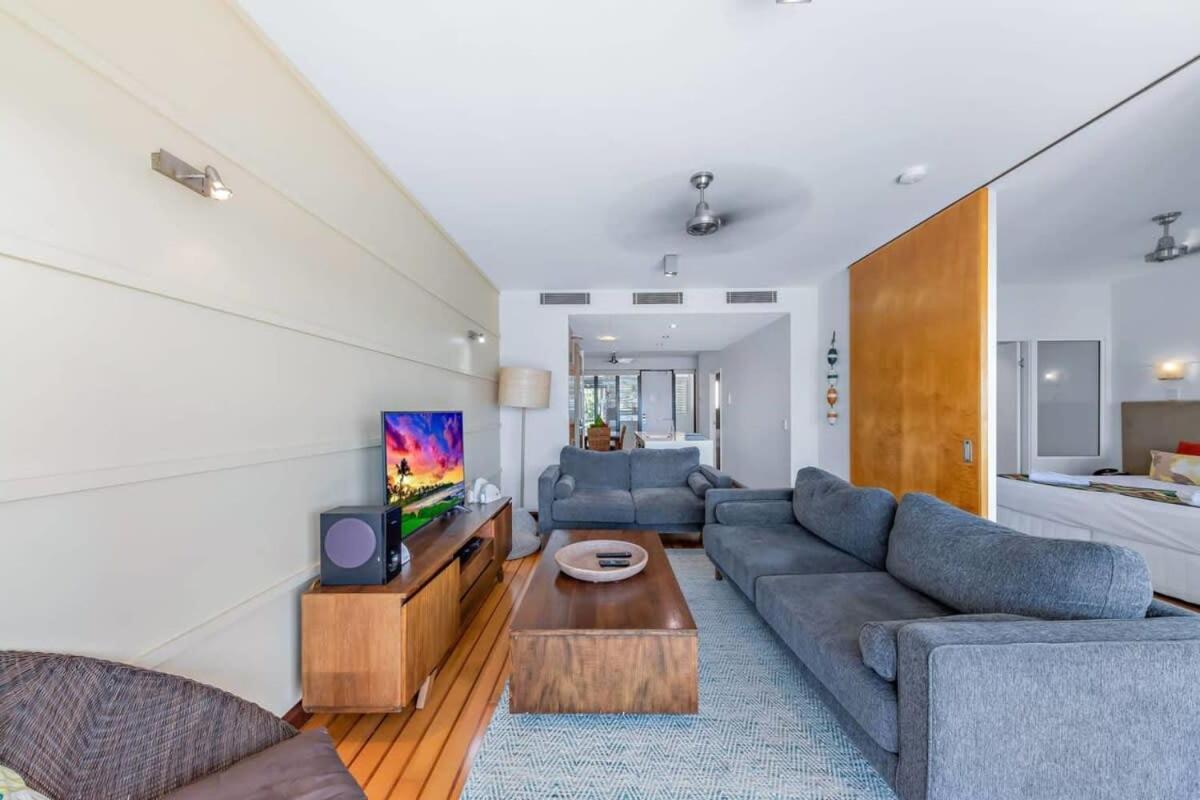 Apartment Marina Living With Whitsundays Lifestyle Airlie Beach