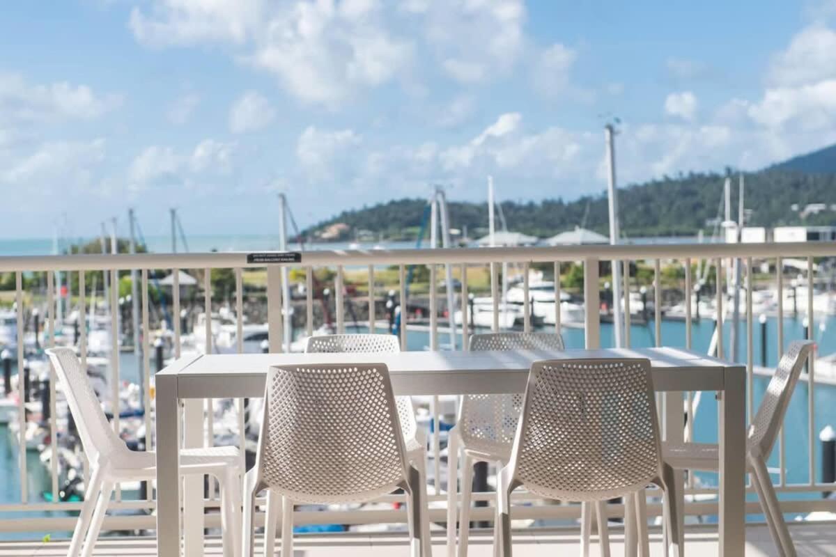 Apartment Marina Living With Whitsundays Lifestyle Airlie Beach