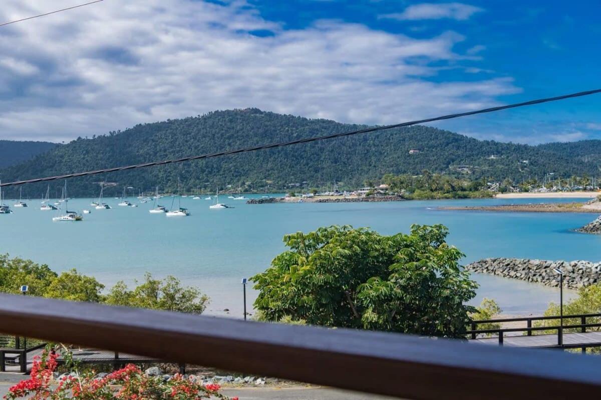 Holiday home Day Dreaming - Mazlin House Airlie Beach