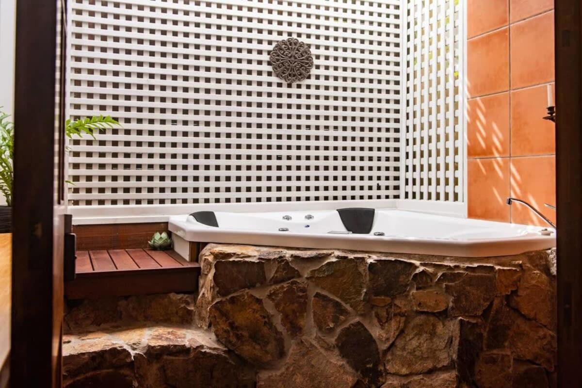Day Dreaming - Mazlin House Holiday home *