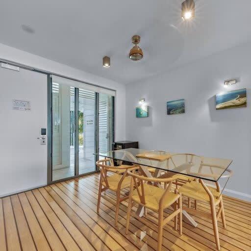 Apartment Marina Living With Views And *
