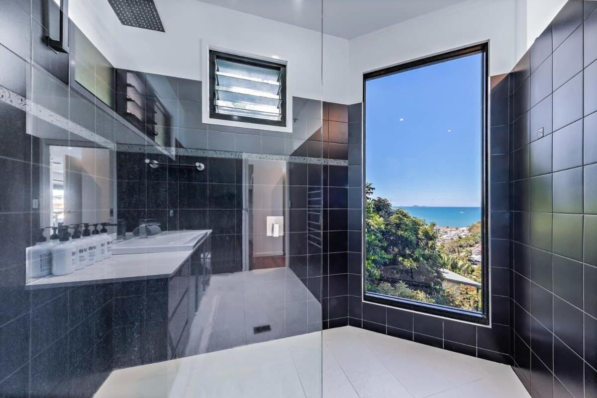 Holiday home 15 Kara - Luxurious With Million Dollar Views