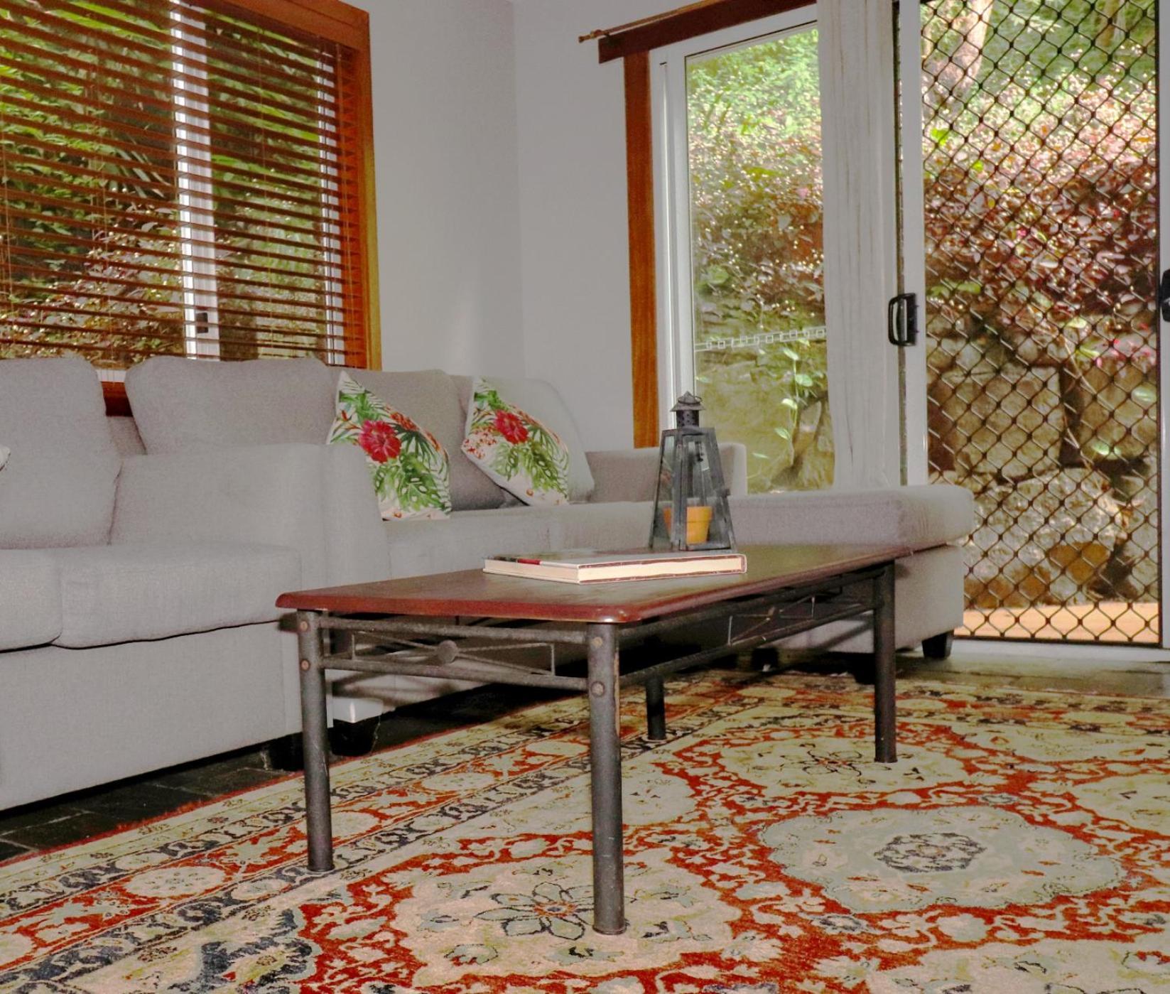 Bed & Breakfast Whitsundays Retreat
