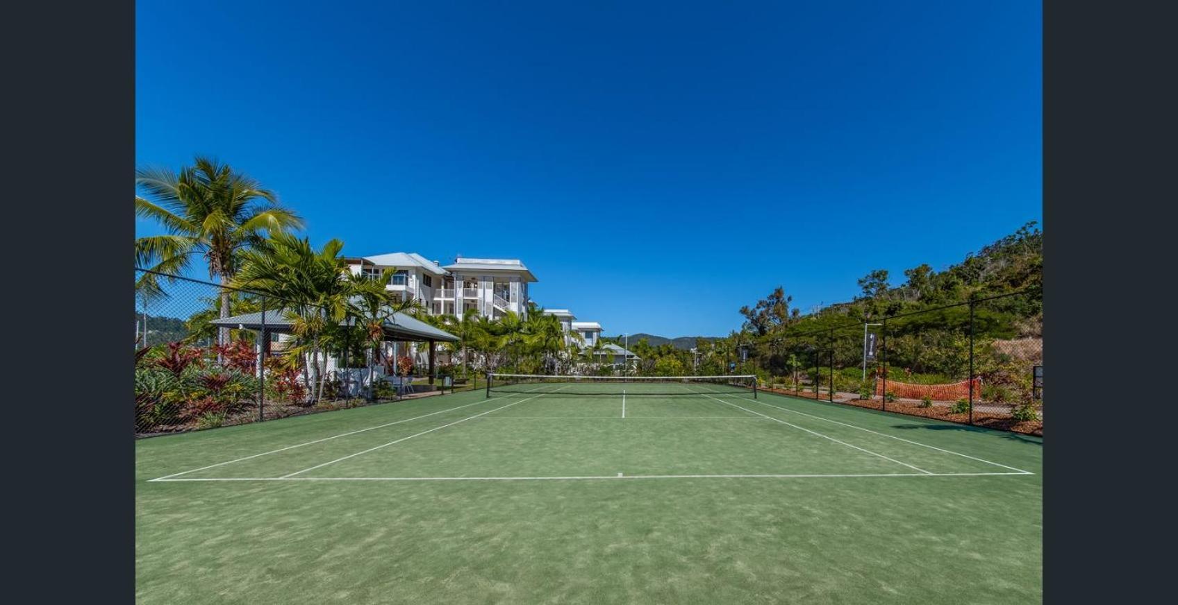 Marina Views At The Boathouse Apartment Airlie Beach