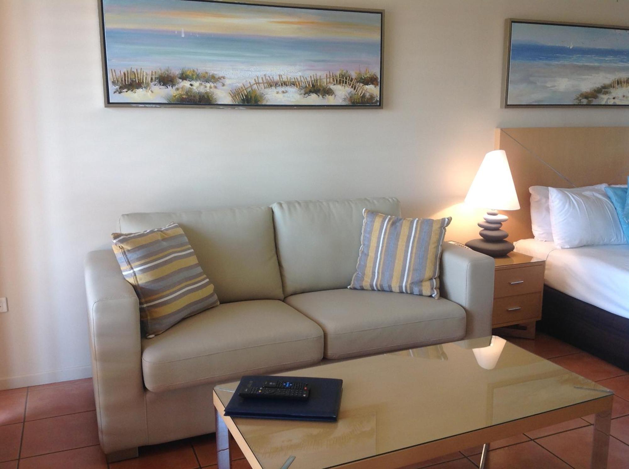 At Boathaven Bay 4* Airlie Beach