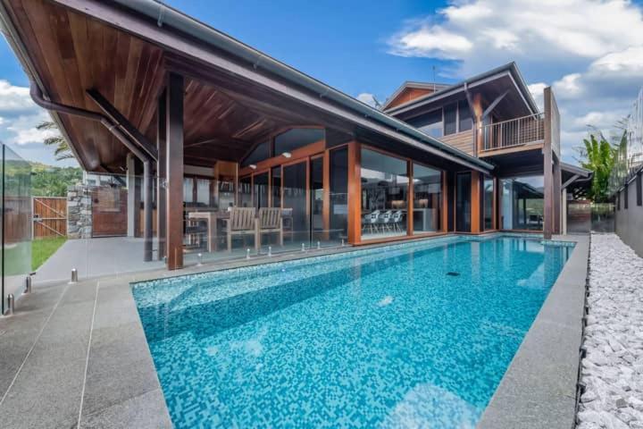 23 The Cove - Whitsunday Waterfront Living Airlie Beach