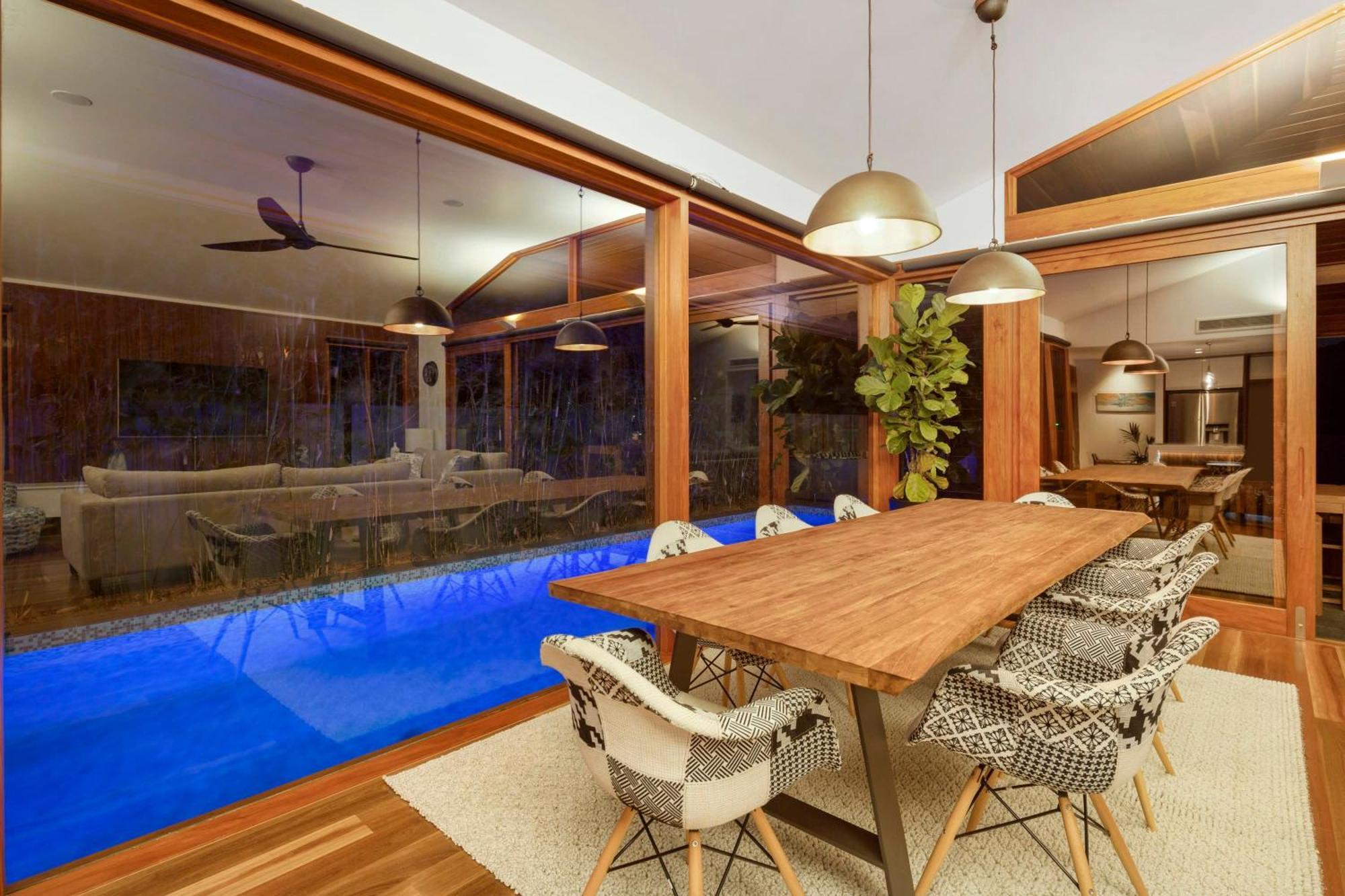 Holiday home 23 The Cove - Whitsunday Waterfront Living *