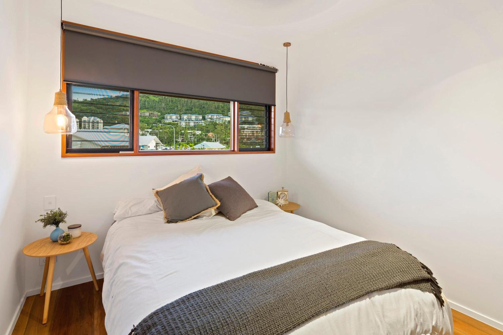 Holiday home 23 The Cove - Whitsunday Waterfront Living Airlie Beach