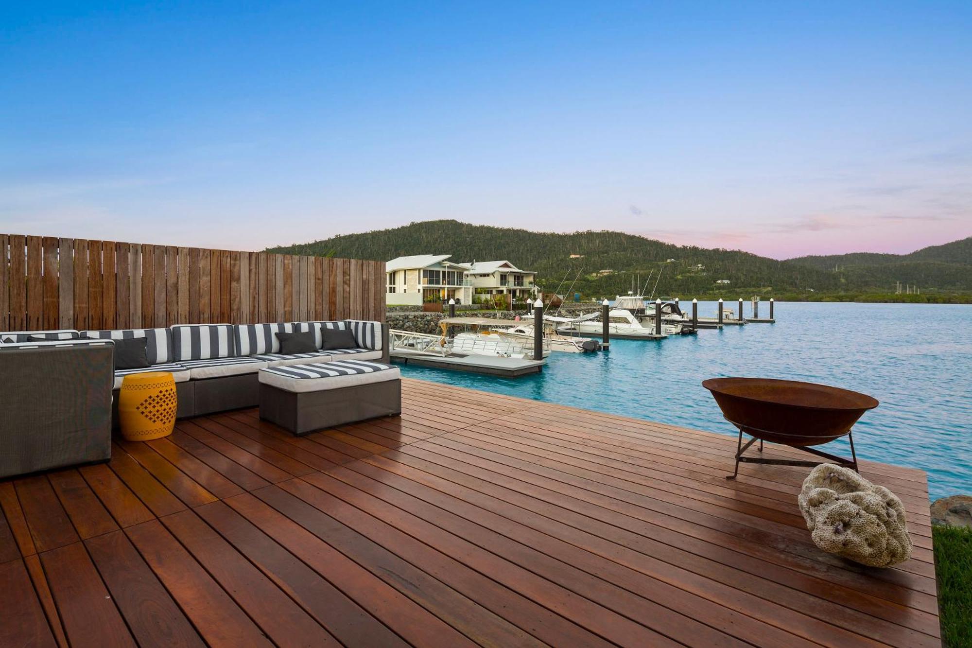 23 The Cove - Whitsunday Waterfront Living Holiday home