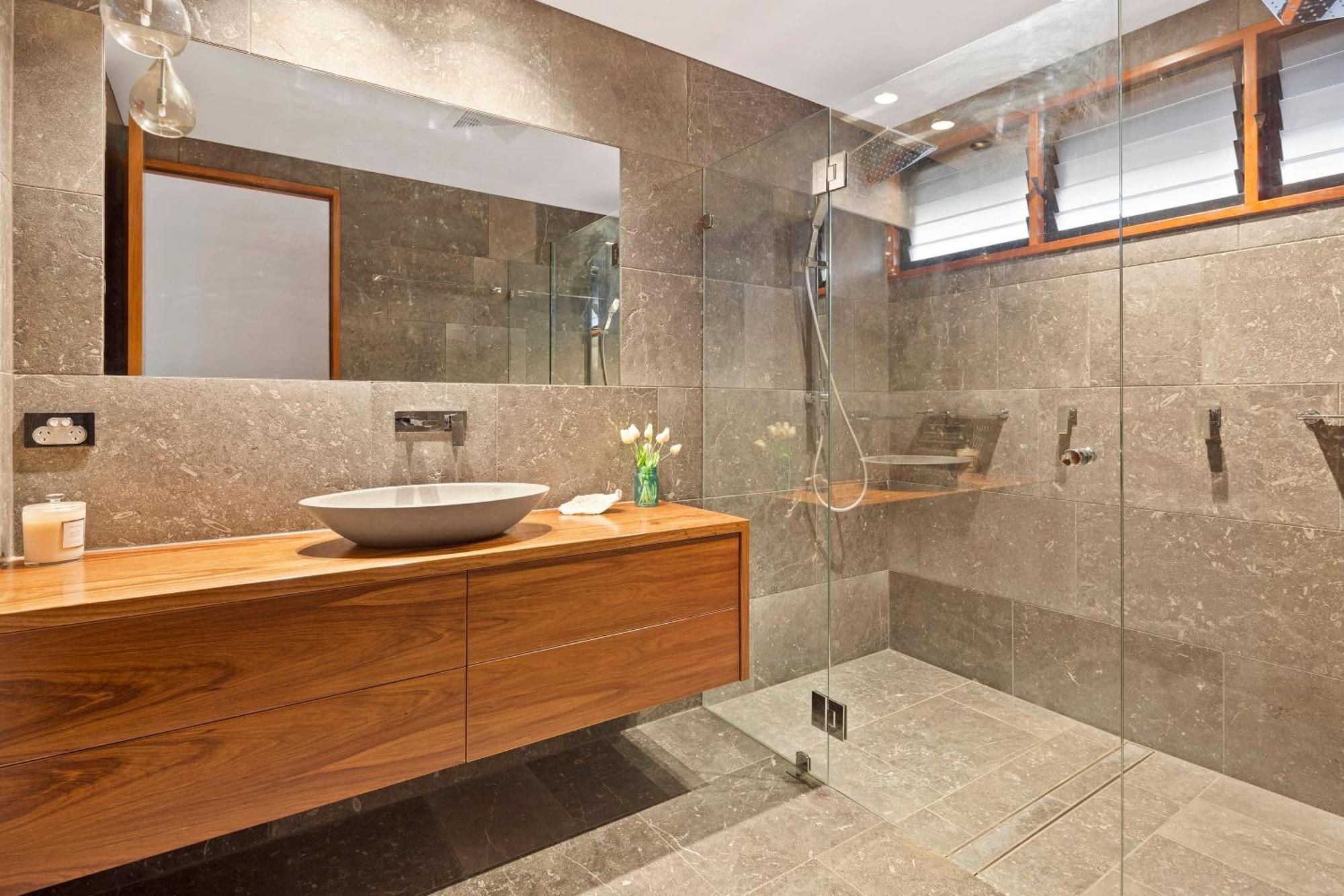 23 The Cove - Whitsunday Waterfront Living *