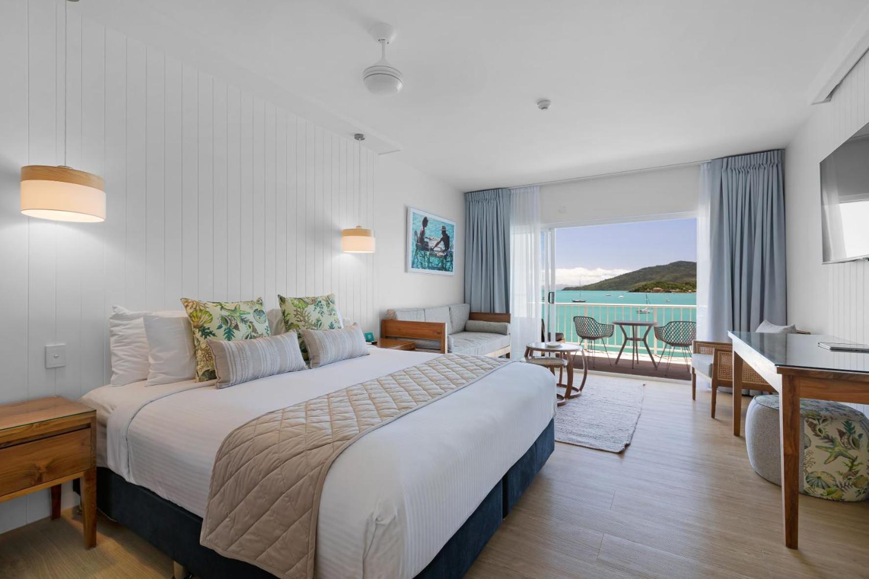 Coral Sea Airlie Beach