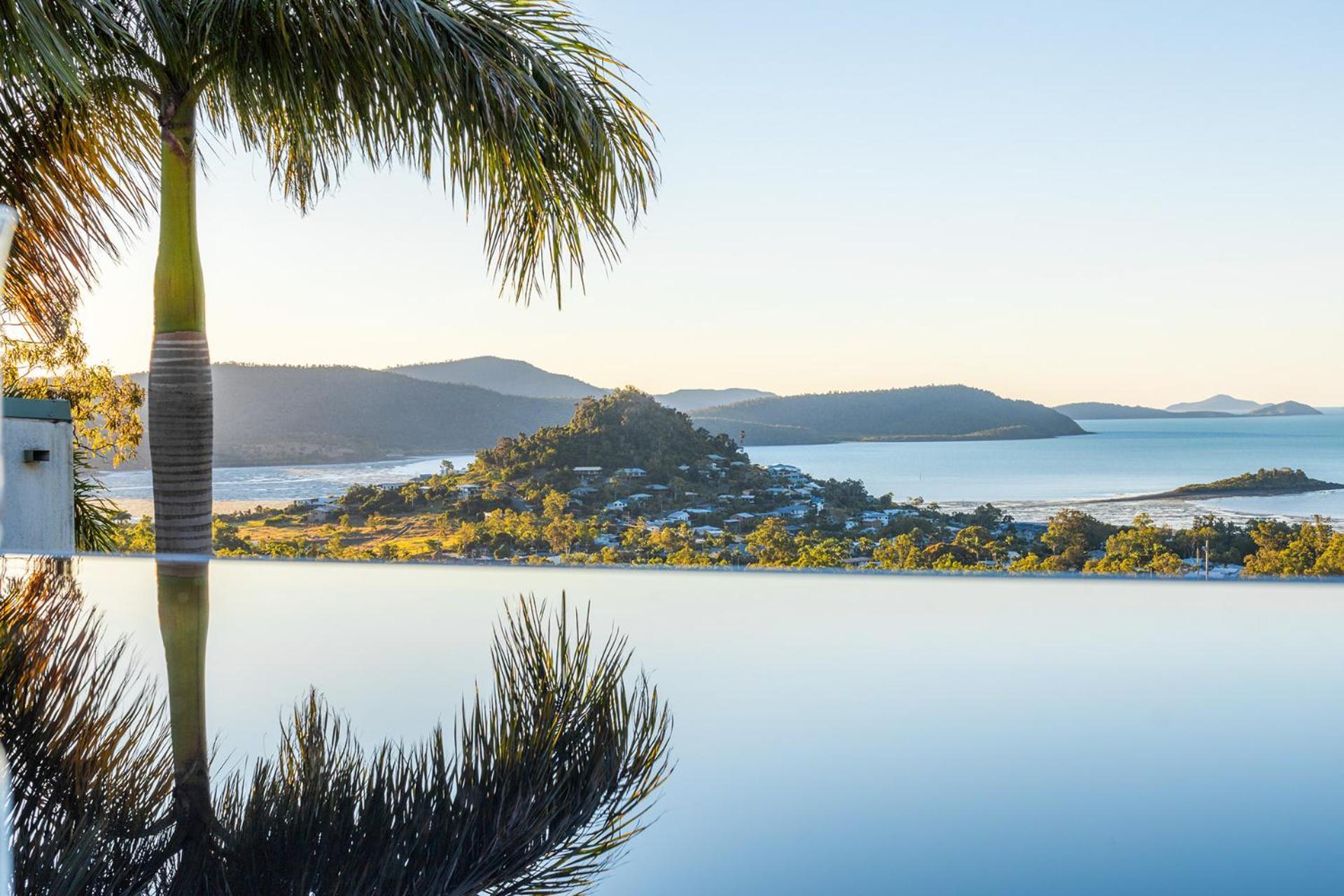 Yachtsmans Paradise, Whitsundays 3* Airlie Beach