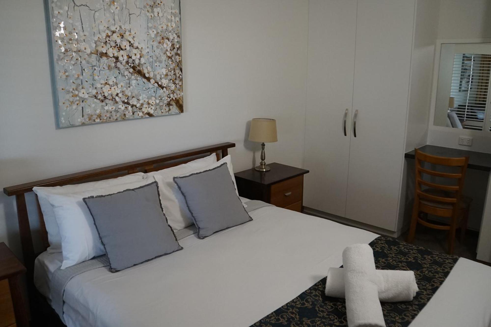 Aparthotel Airlie Seaview