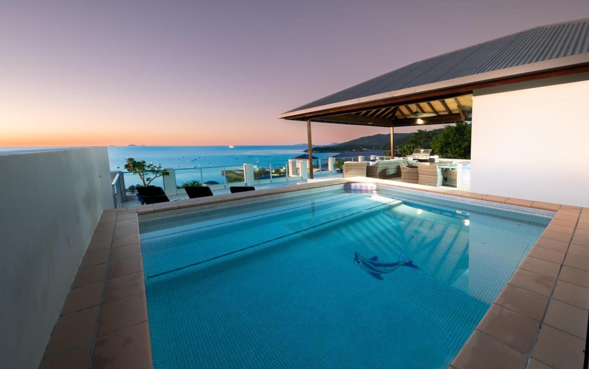 Amazing Penthouse With Whitsundays Lifestyle Apartment *