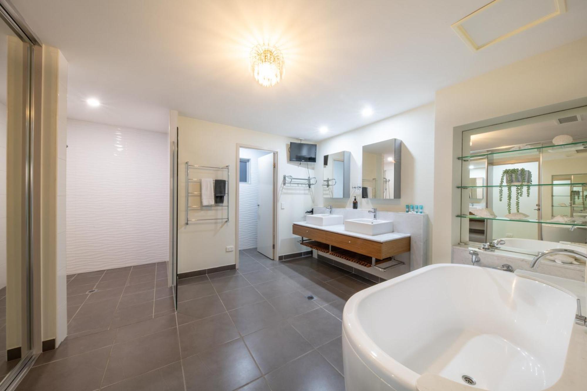 Apartment Amazing Penthouse With Whitsundays Lifestyle Airlie Beach
