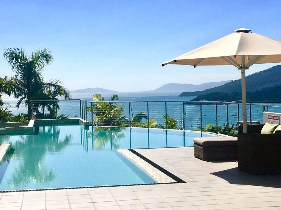 Seaviews At Searene, Spacious, Pool & Free Wifi Airlie Beach