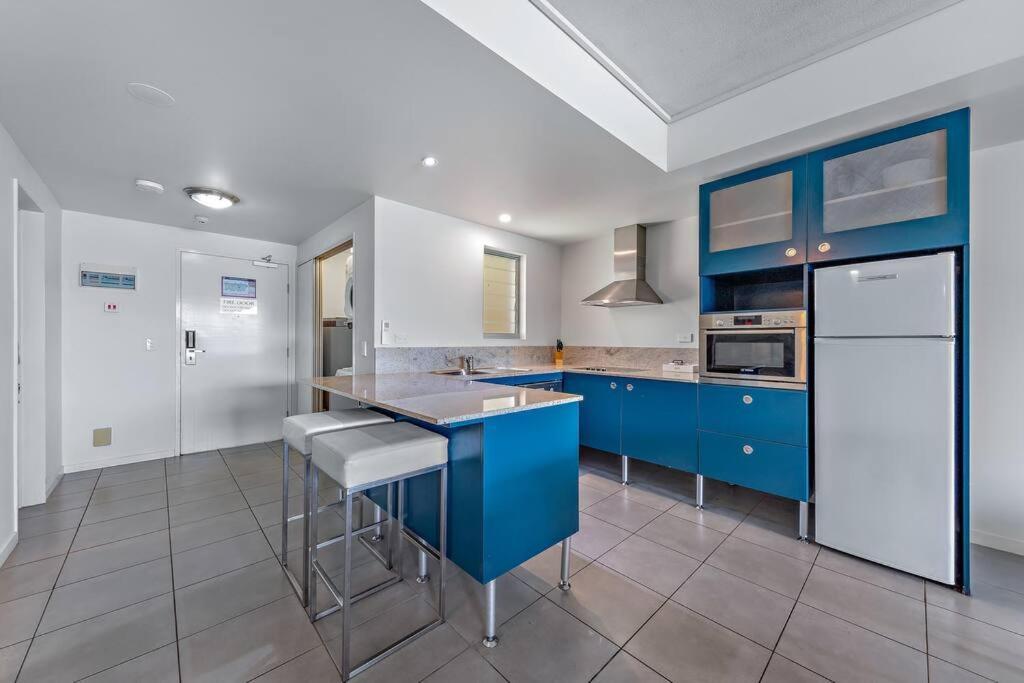 Sea Whisper On Airlie Apartment *