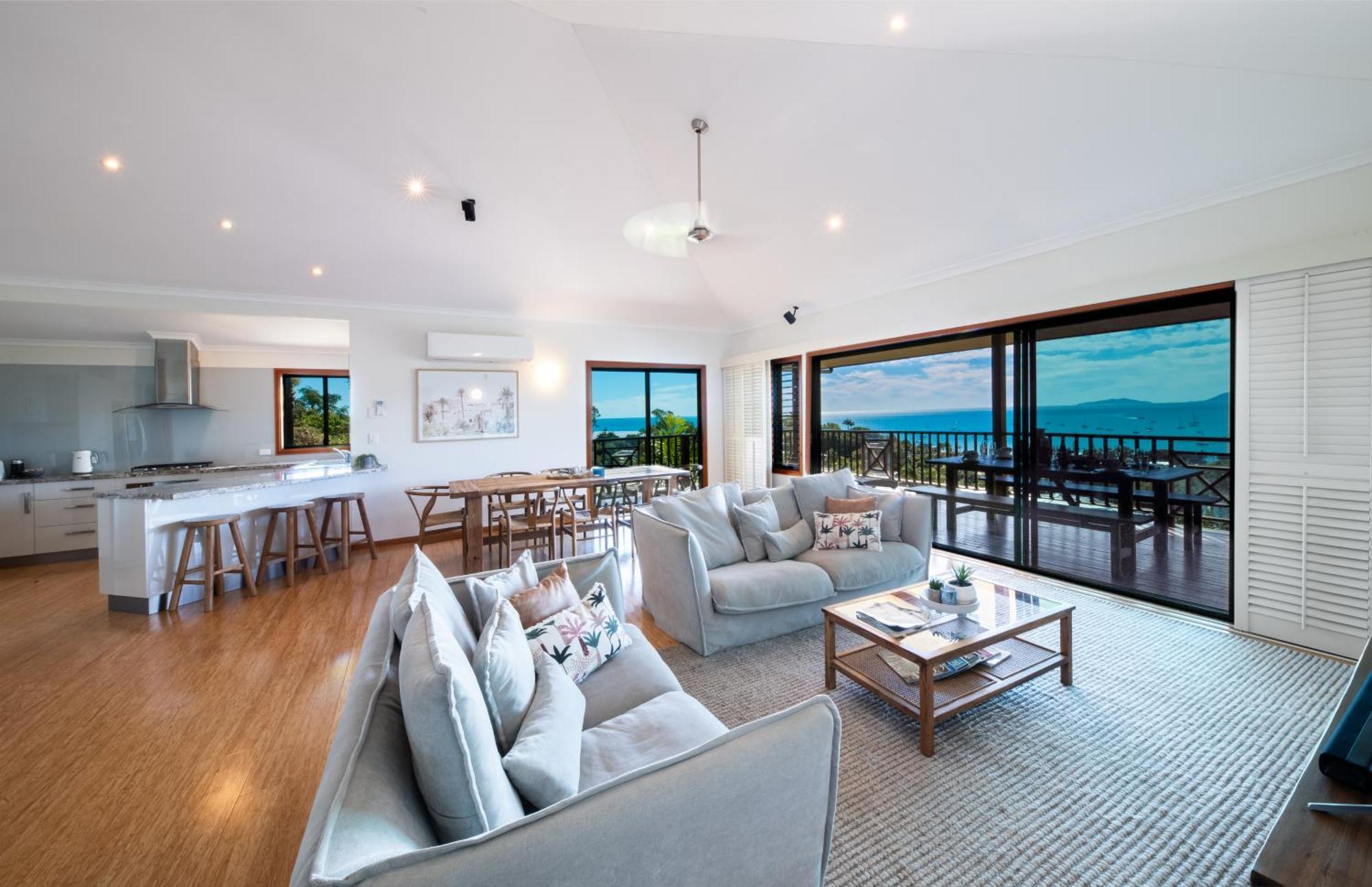 Holiday home Coral Sea Views *
