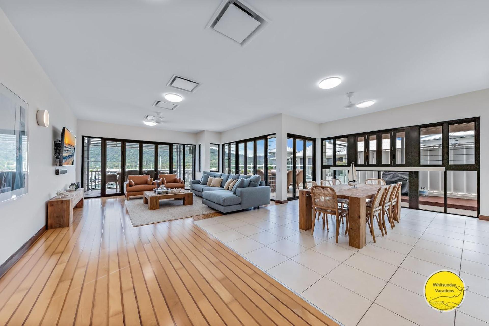 Penthouse Living At The Port Of Airlie * Airlie Beach