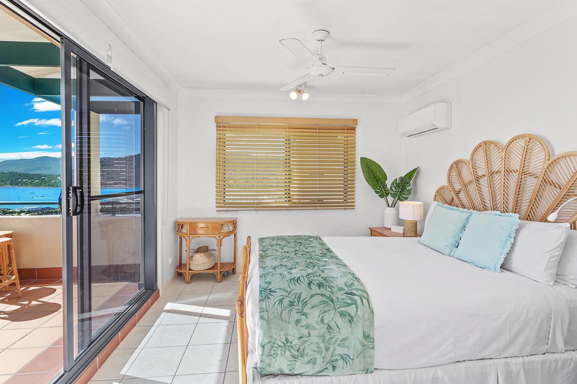 Aquarelle Apartment Airlie Beach