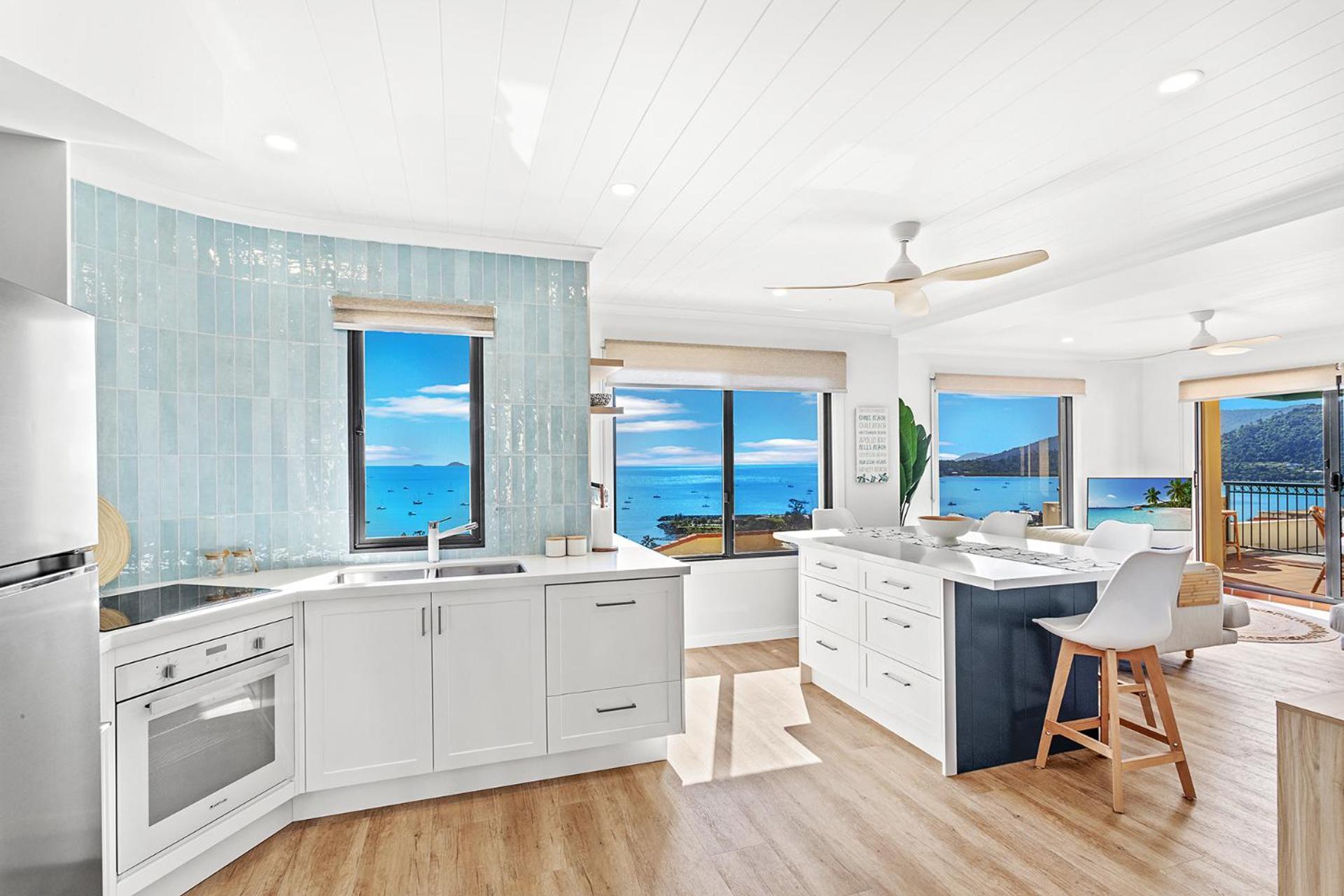 Aquarelle * Airlie Beach