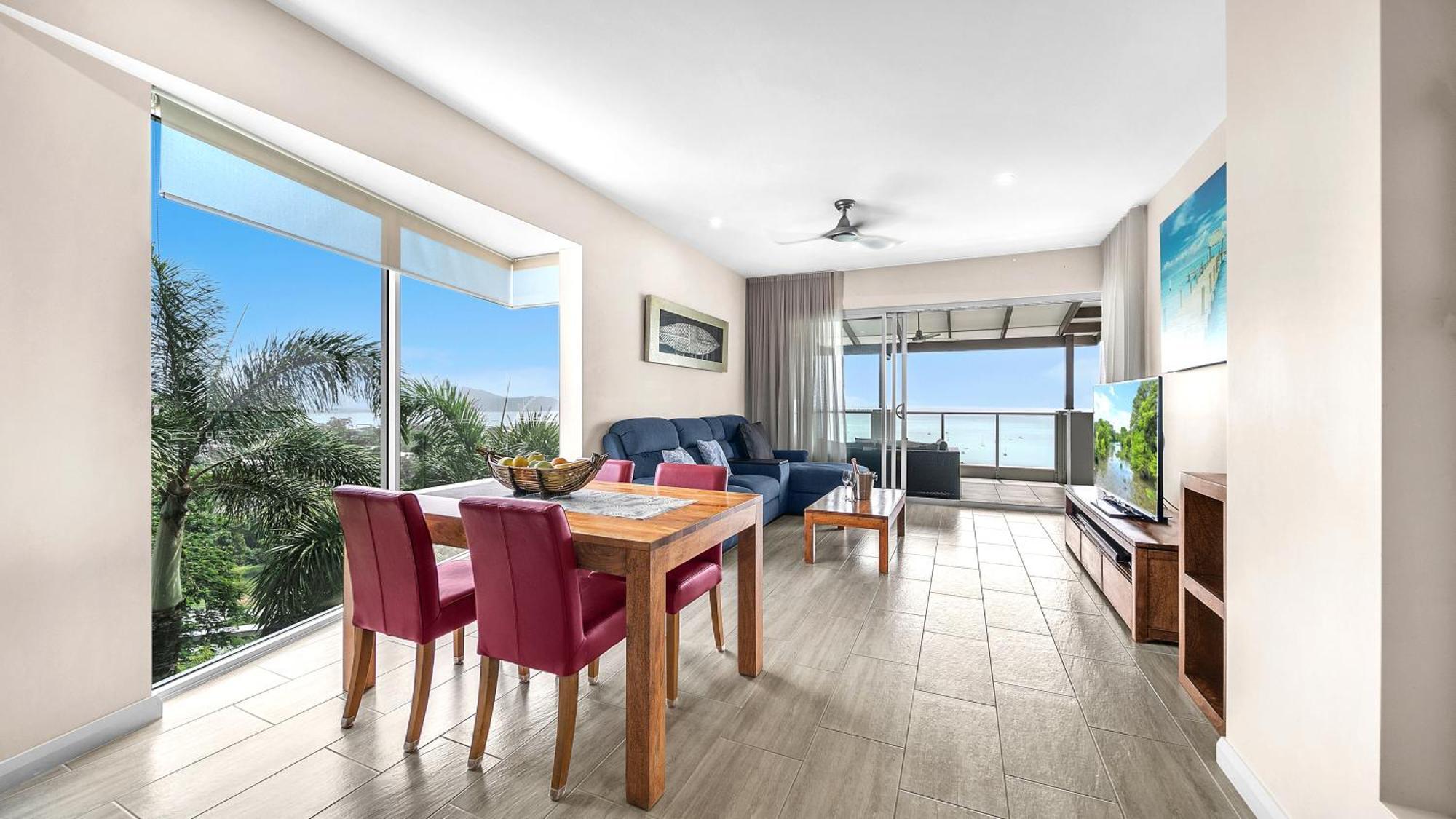 Whitsunday Reflections Aparthotel Airlie Beach