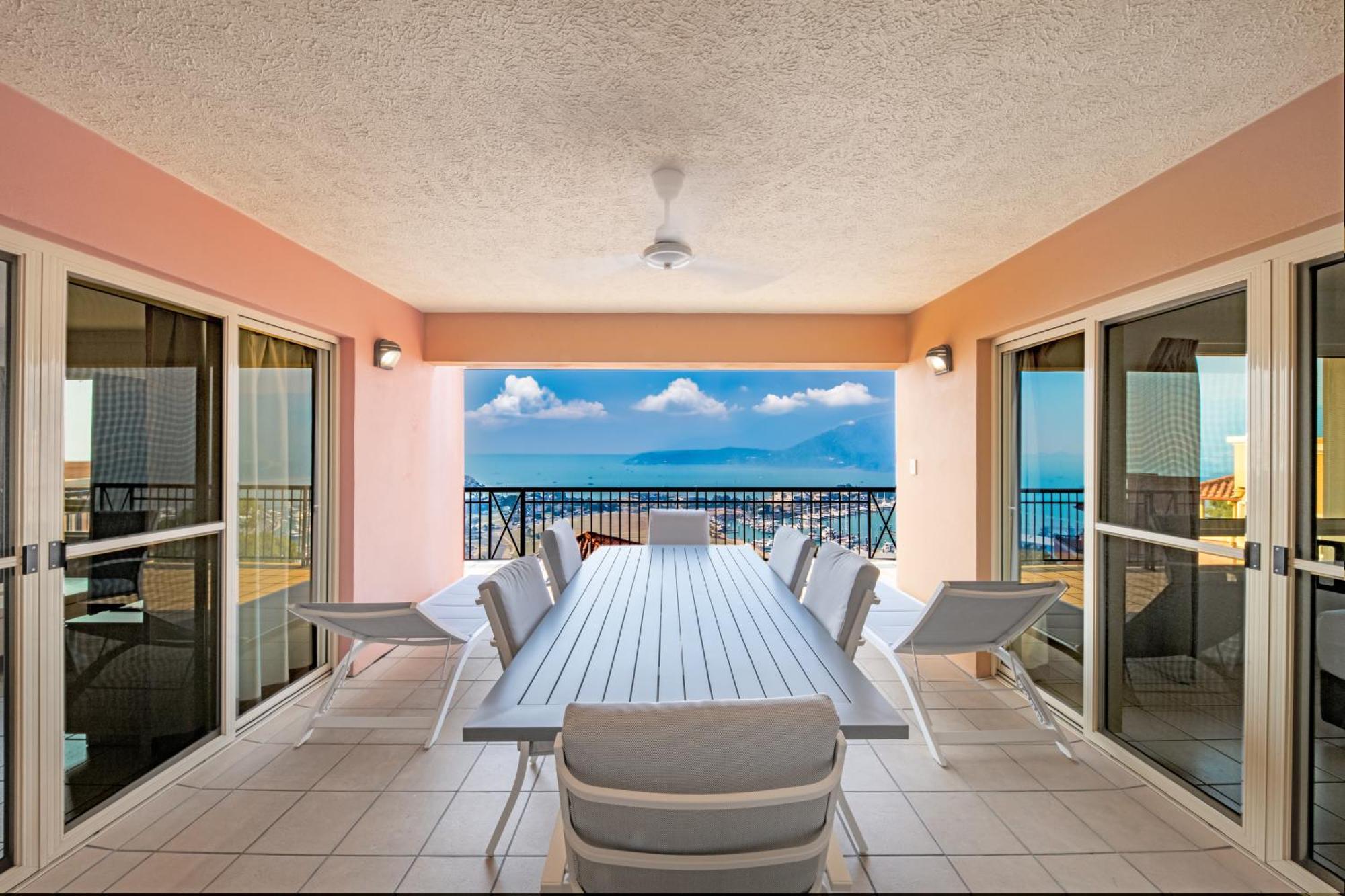 Martinique Whitsunday Resort Airlie Beach