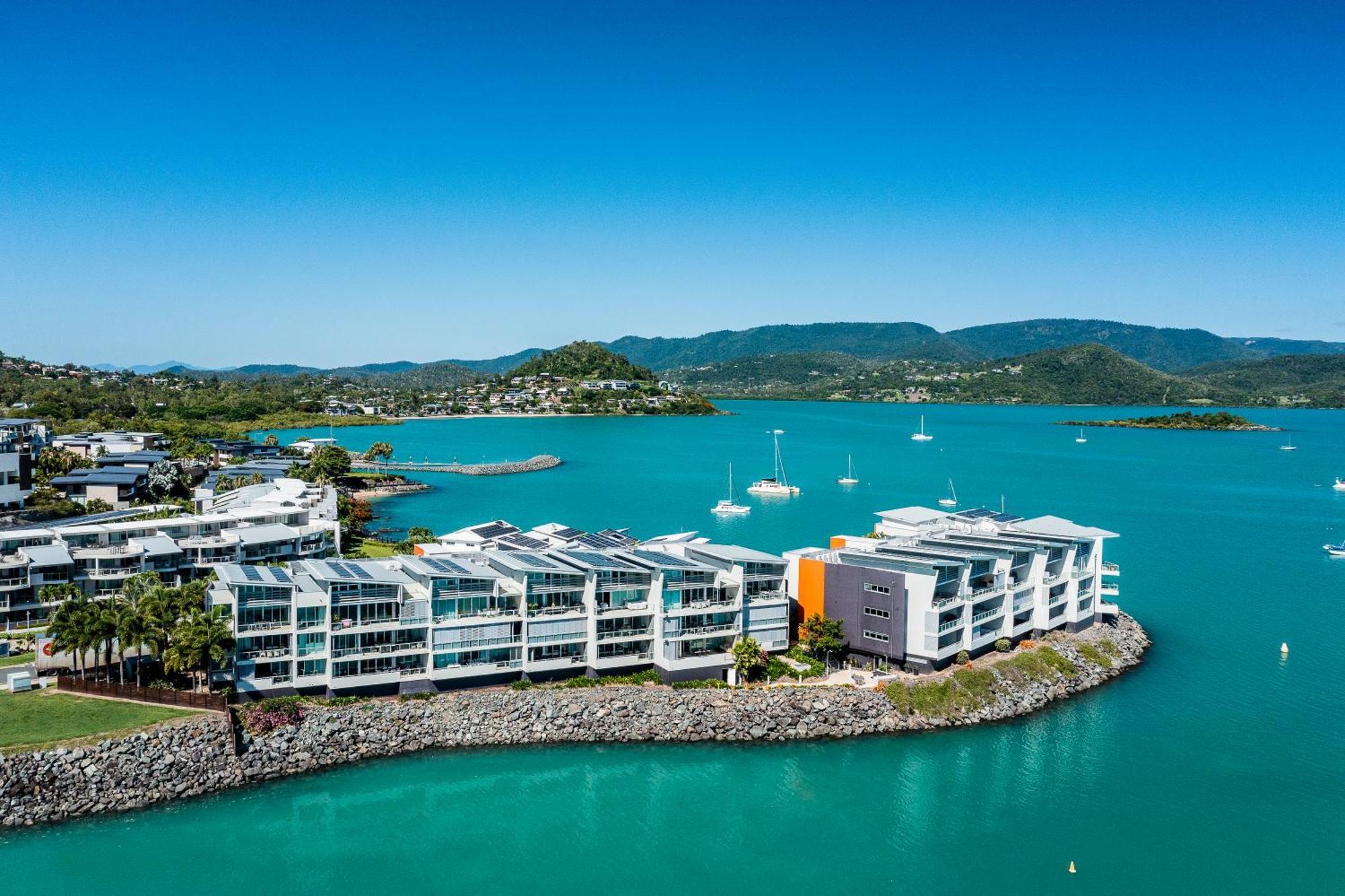 Peninsula Airlie