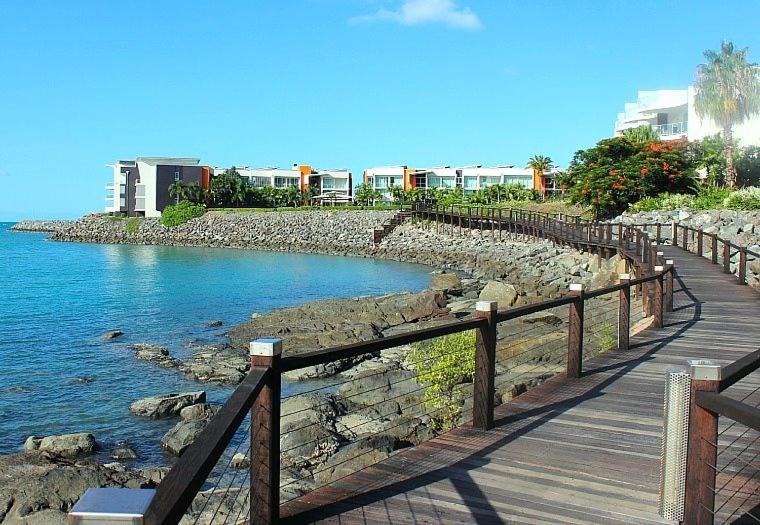 Peninsula Airlie Aparthotel Airlie Beach