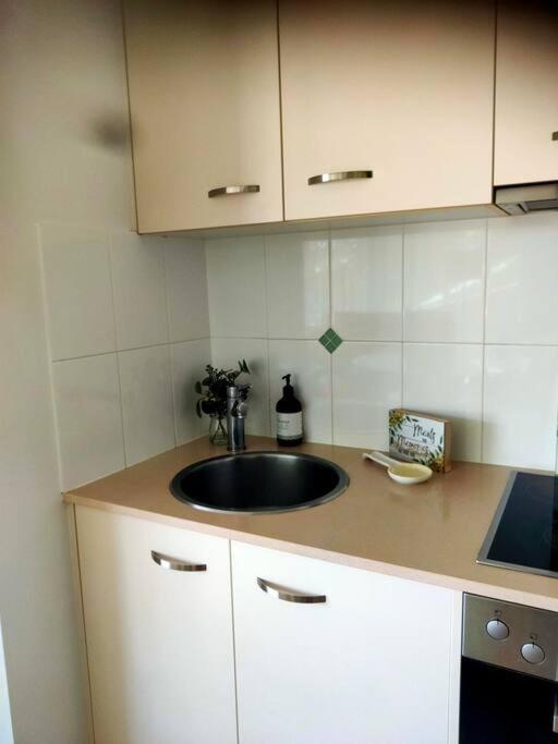 Belle Vue 12b Searene Beautiful View 2br Apartment *