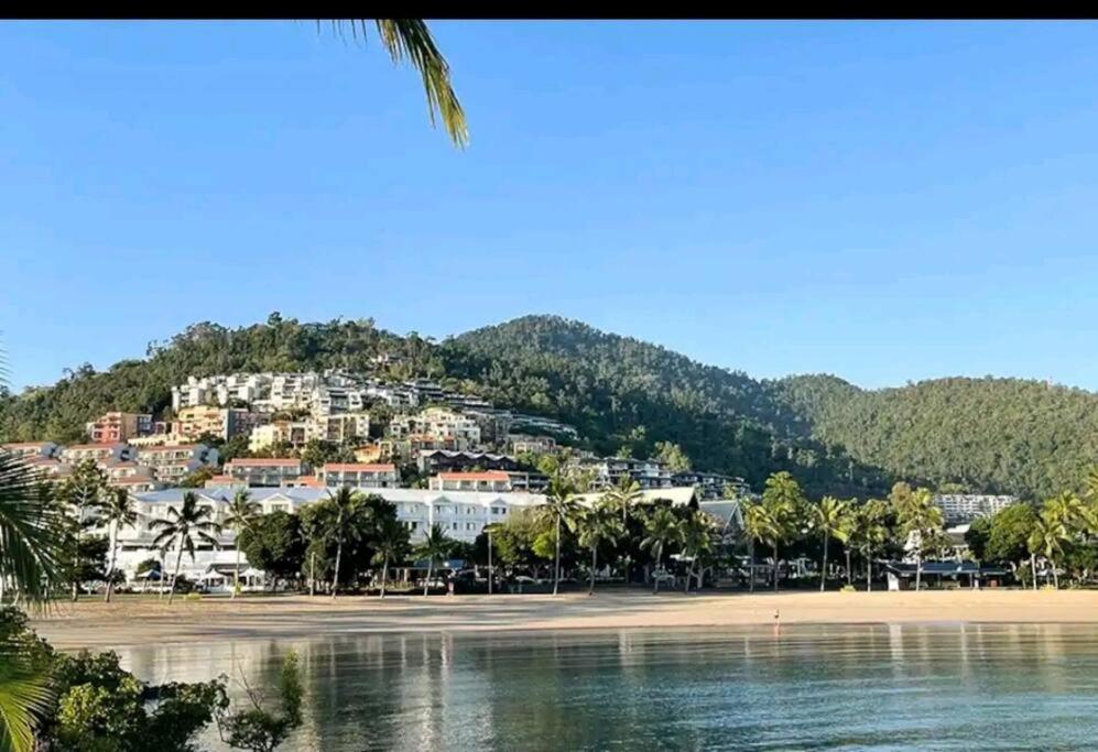 Apartment Belle Vue 12b Searene Beautiful View 2br Airlie Beach