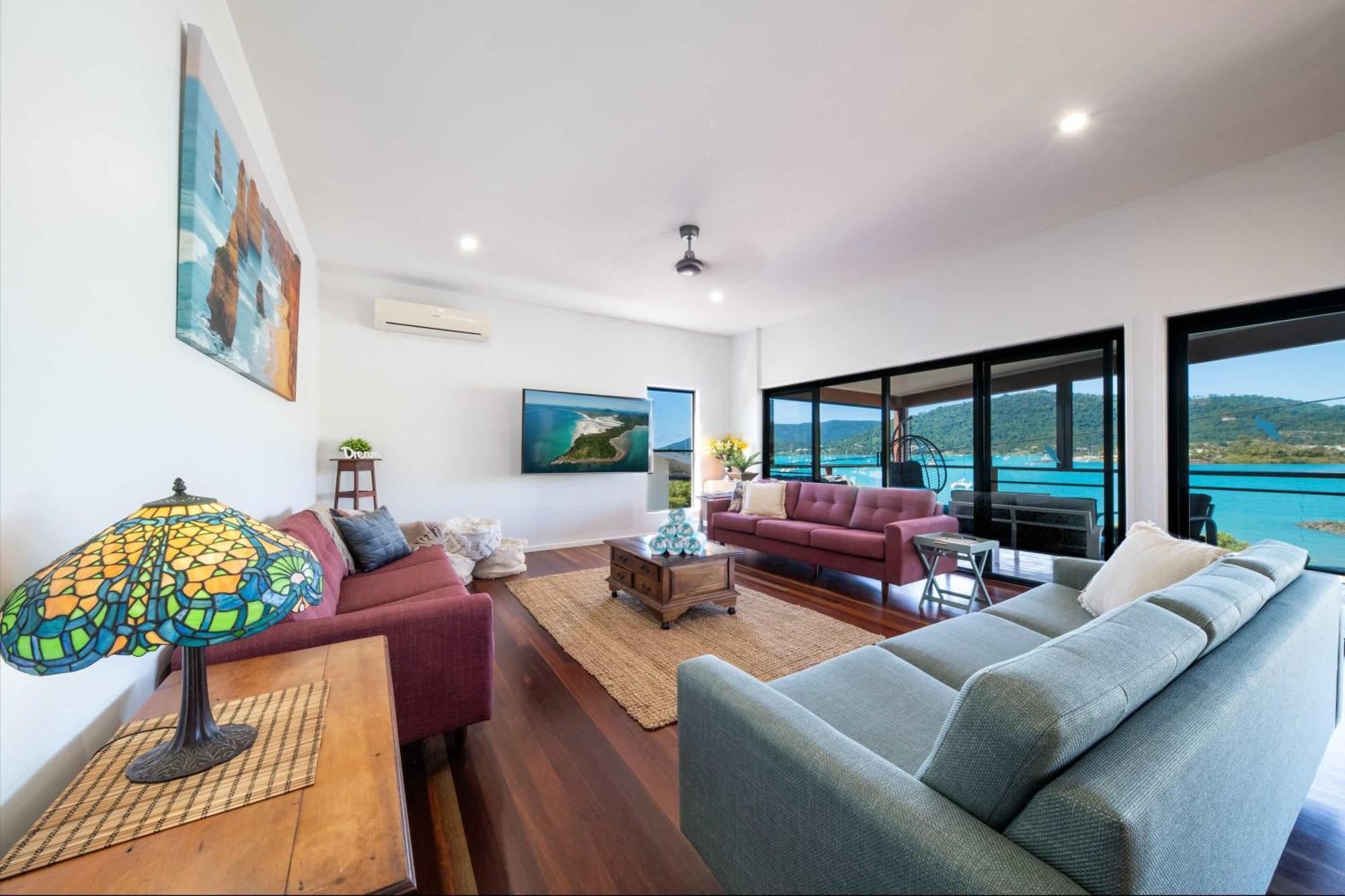 Day Dreaming - Mazlin House *