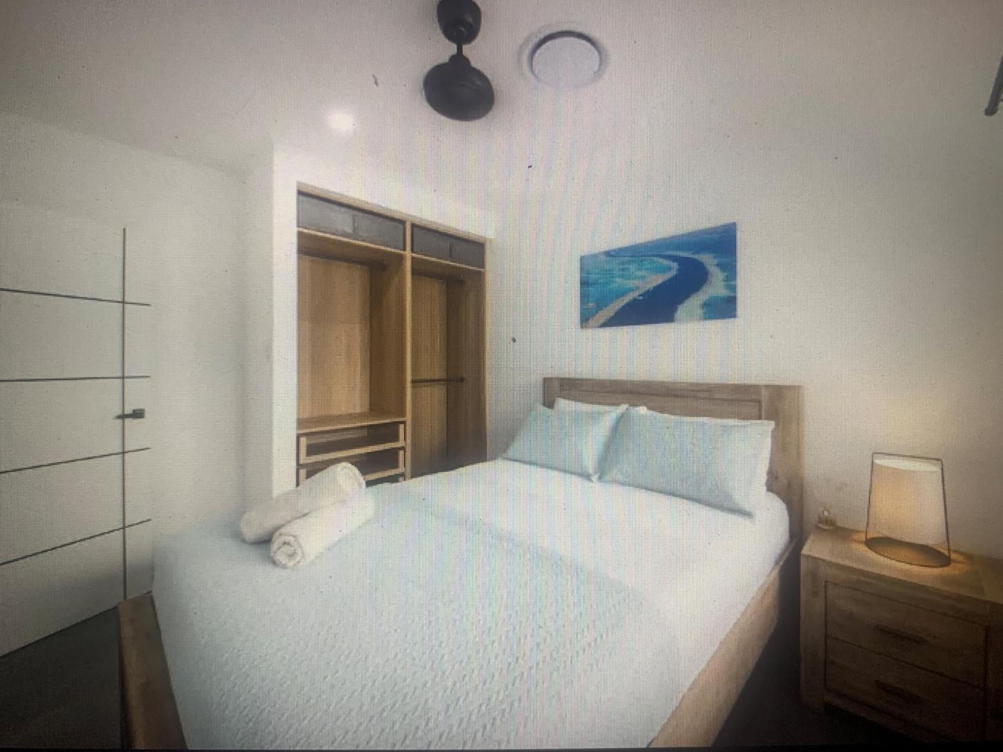 Holiday home One Airlie - Beyond Comparison