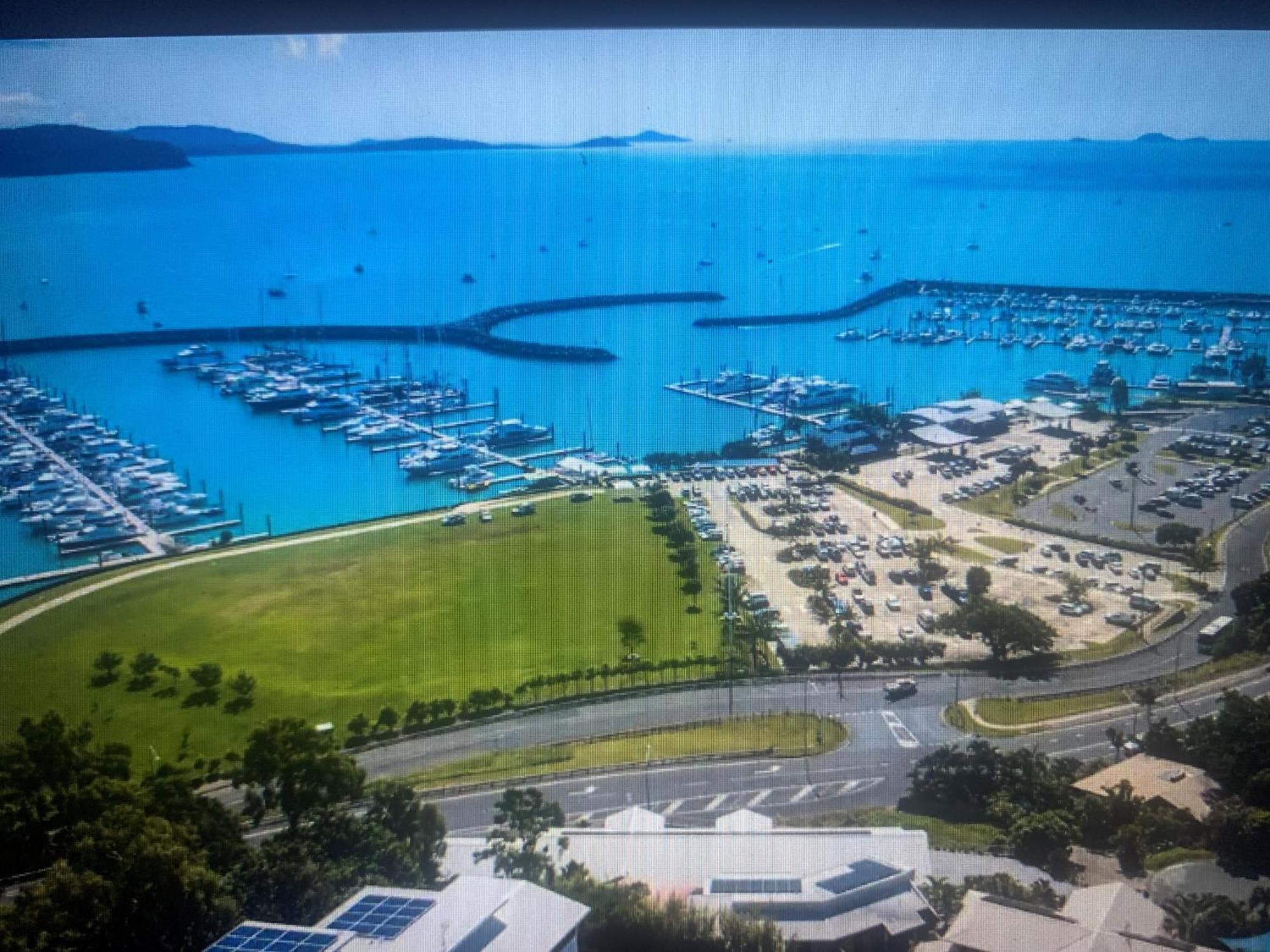Holiday home One Airlie - Beyond Comparison Airlie Beach