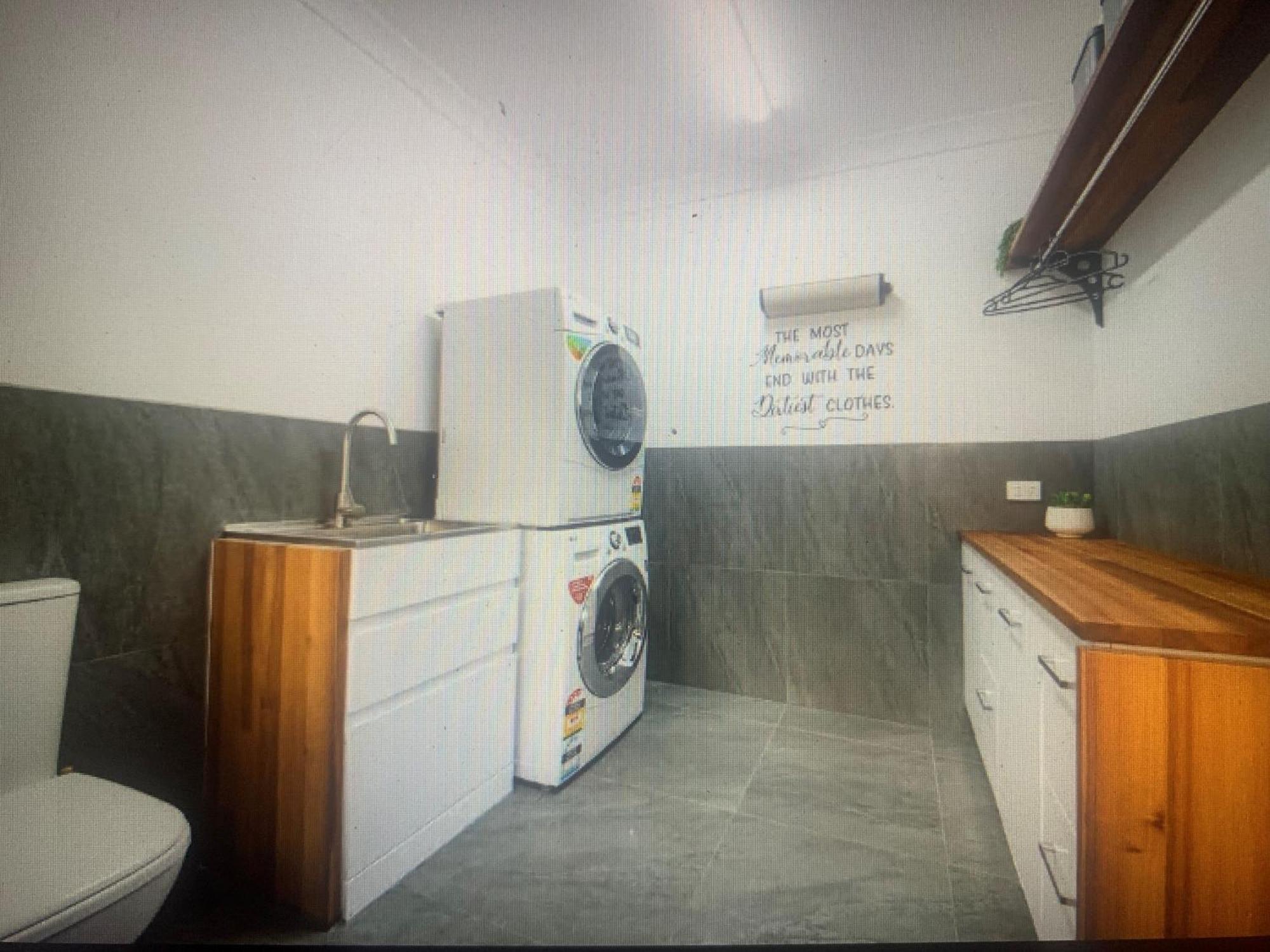 One Airlie - Beyond Comparison Holiday home Airlie Beach