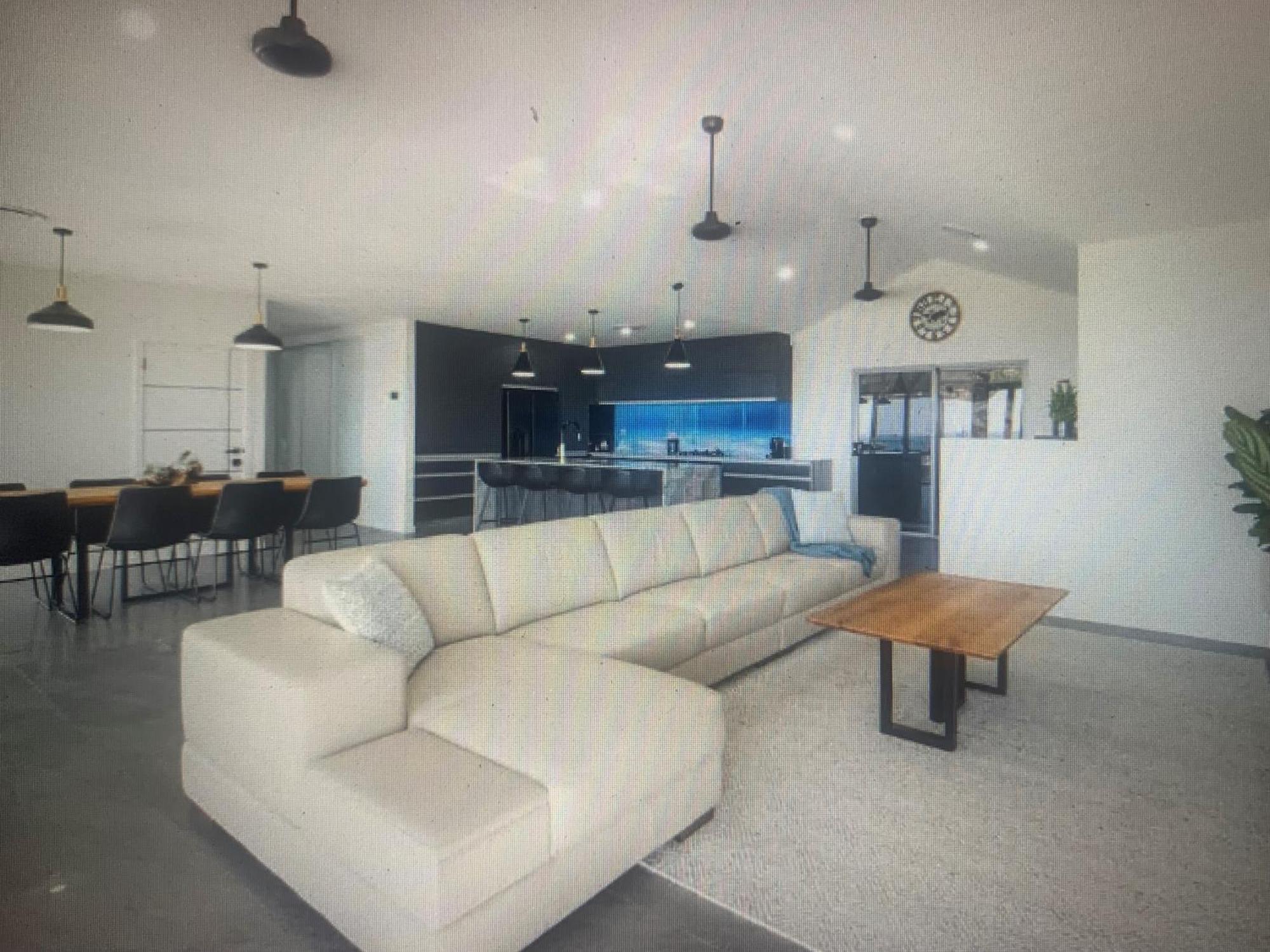 Holiday home One Airlie - Beyond Comparison Airlie Beach
