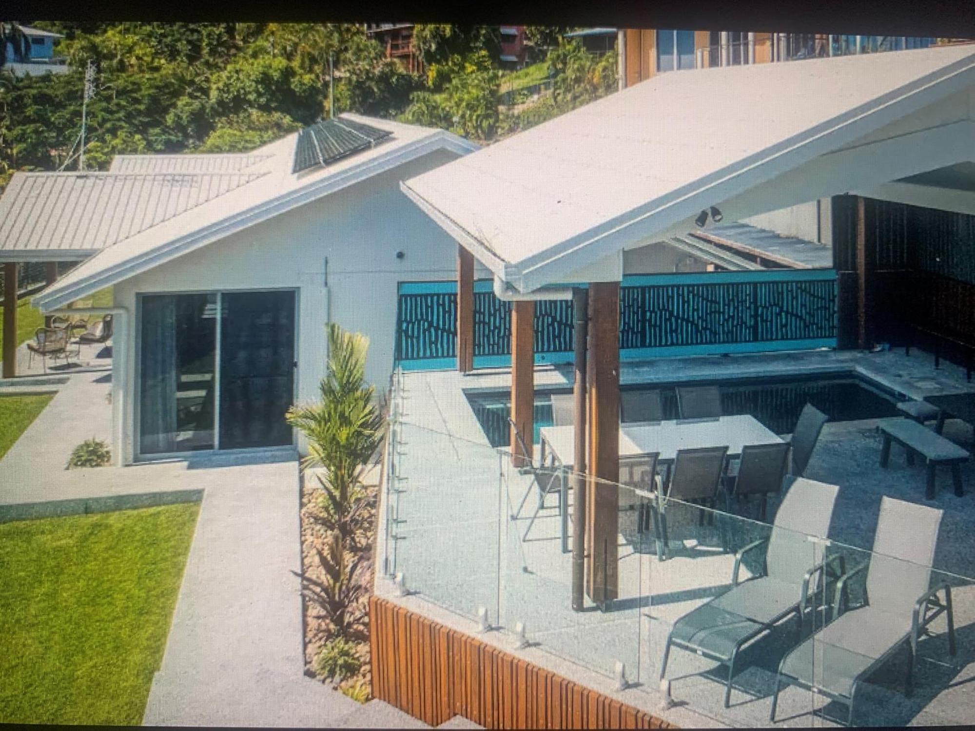 Holiday home One Airlie - Beyond Comparison *