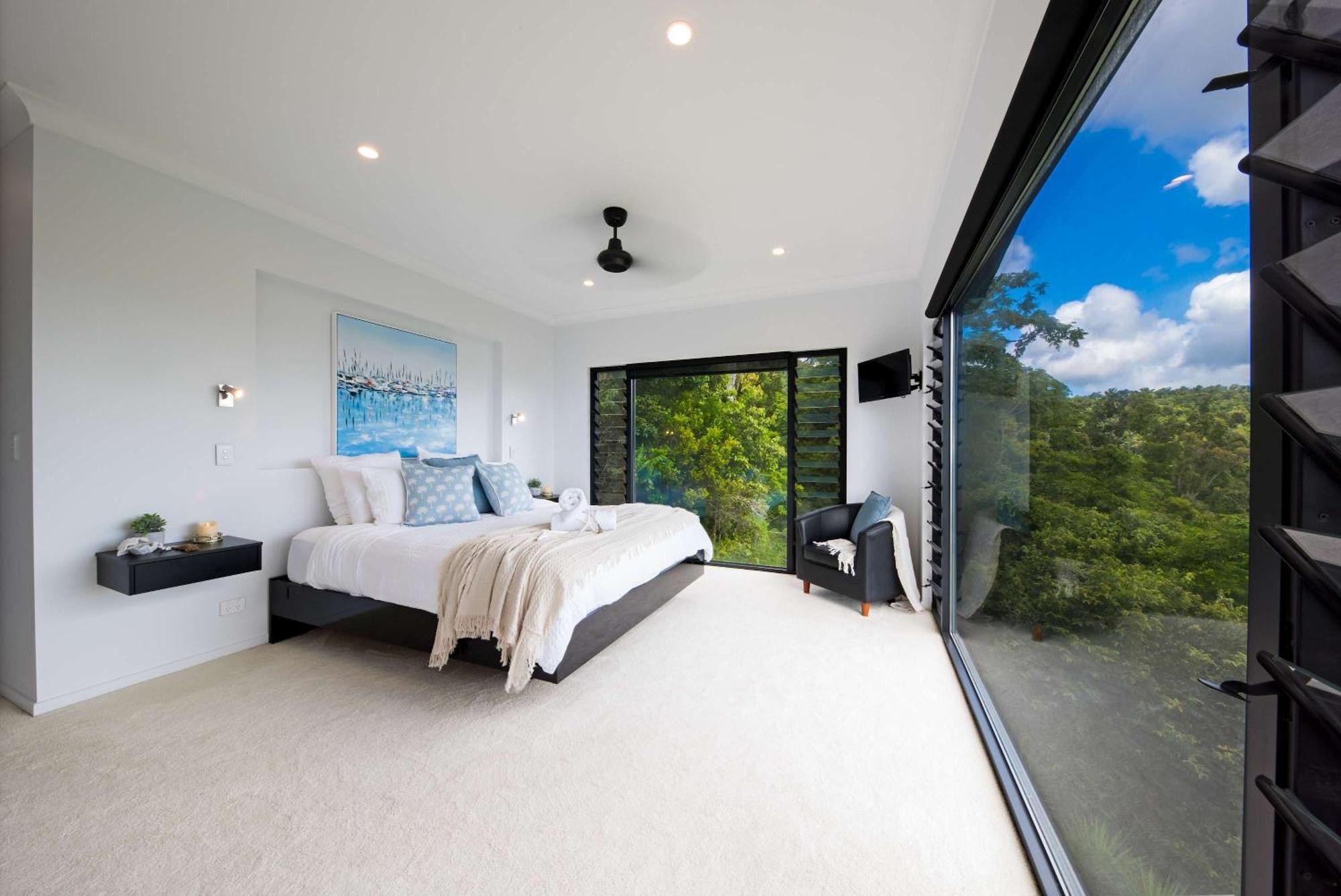 'nine Islands' Airlie Luxury With Ocean Views Holiday home *