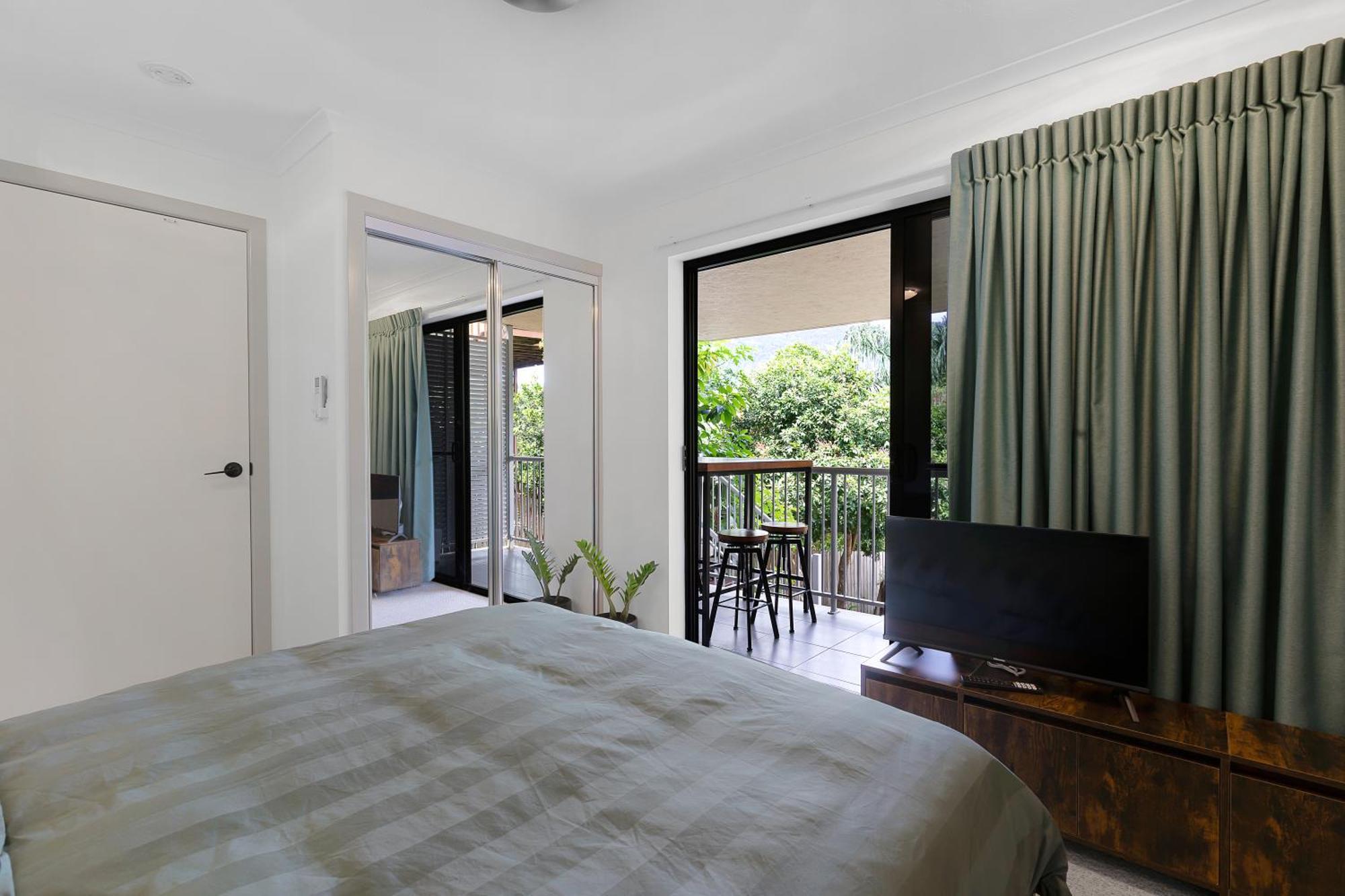 The Heart - Airlie Apartamento *
