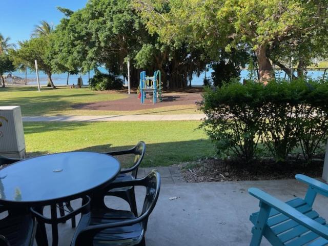 Apartment Whitehaven Beachfront Units Airlie Beach