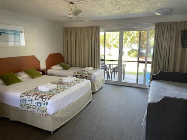 Apartment Whitehaven Beachfront Units