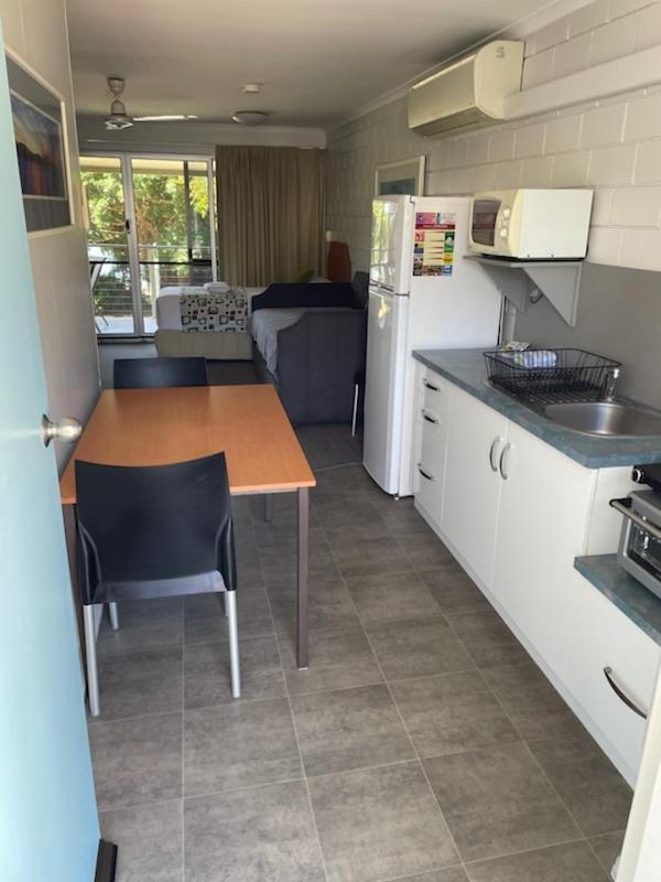 Whitehaven Beachfront Units Airlie Beach