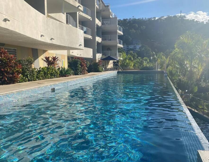 Large, Luxurious Townhouse Stunning Oceanviews *