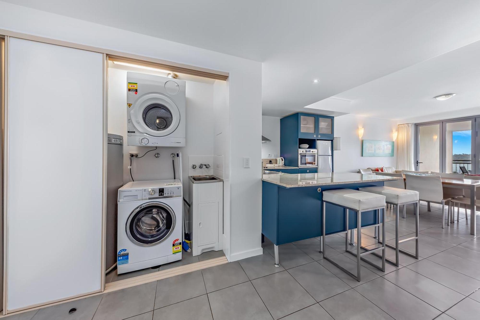 Club Airlie Apartment